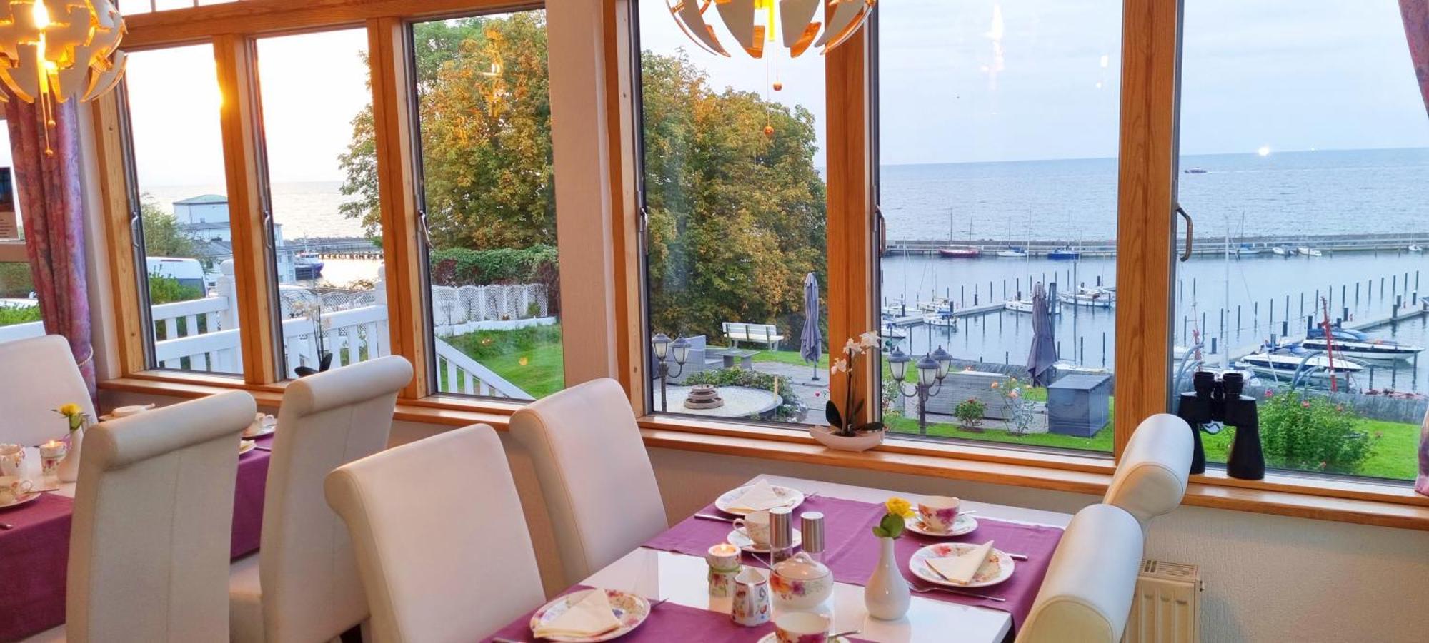 Hotel Waterkant Sassnitz Dış mekan fotoğraf